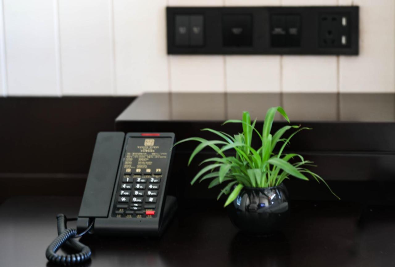 Kasion Pugis Hotel Yiwu  Zewnętrze zdjęcie